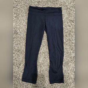 Lululemon Womens Cycling Capri Leggings Sz 4 Black Stretch Zip Pocket Athletic